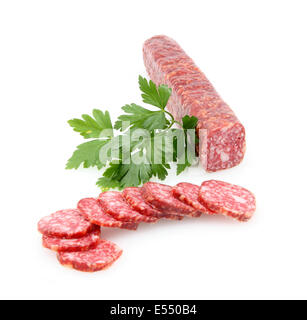 Salami, die isoliert auf weißem Hintergrund Stockfoto