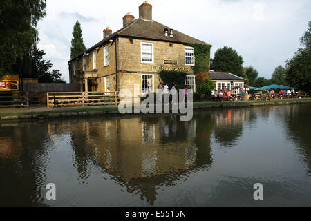 Der Navigation-Pub in Stoke Bruerne, Northamptonshire Stockfoto