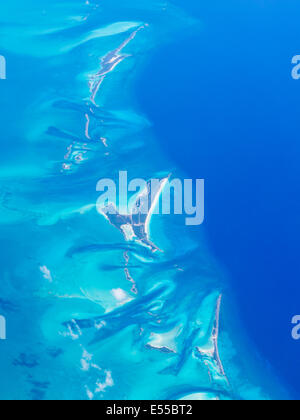 Abstrakte Luftaufnahme des karibischen Meeres Stockfoto