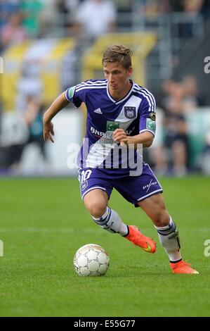 Brüssel, Belgien. 20. Juli 2014. Super Cup-Finale der belgischen Juliper Liga, zwischen Anderlecht und Lokeren.  Dennis Praet Credit: Aktion Plus Sport Bilder/Alamy Live-Nachrichten Stockfoto