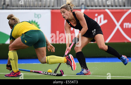 Glasgow, Schottland. 21. Juli 2014. Gemma Flynn während eines Black Sticks Frauen V Australien Praxis entsprechen im Glasgow National Hockey Stadium. Glasgow Commonwealth Games 2014. Montag, 21. Juli 2014. Schottland. Bildnachweis: Action Plus Sport Bilder/Alamy Live News Stockfoto