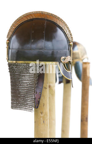 Eine Anglo Saxon Replica Helm bei Reenactment Festival Stockfoto