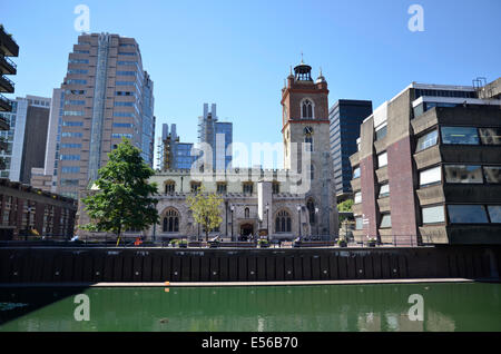 Die Kirche von St. Gile, Predigten in der Barbican, London Stockfoto