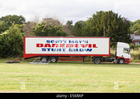 Scott Mays Daredevil Stunt-show, Matterley Schüssel, Winchester, Hampshire, England. Stockfoto