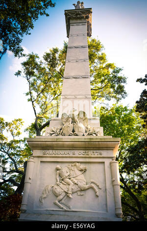 1853 Denkmal zu Ehren von General Casimir Pulaski in Monterey Platz, Savannah, GA, USA Stockfoto