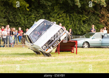 Scott Mays Daredevil Stunt-show, Matterley Schüssel, Winchester, Hampshire, England. Stockfoto