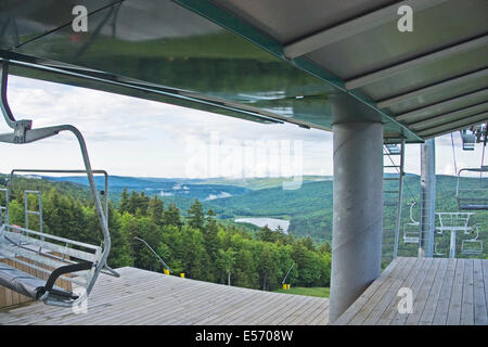 Sesselbahnen, Snowshoe Mountain Ski Resort, West Virginia Stockfoto