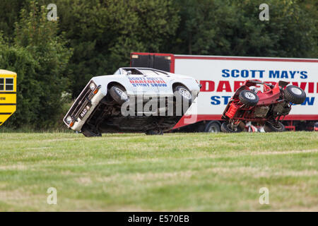 Scott Mays Daredevil Stunt-show, Matterley Schüssel, Winchester, Hampshire, England. Stockfoto