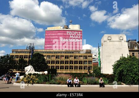 Glasgow, Schottland. 22. Juli 2014. Kundenansturm bei George Square im Vorfeld der Commonwealth-Spiele 2014 Kredit: Tony Clerkson/Alamy Live News Stockfoto