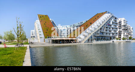 8-Tallet, modernes Apartmenthaus, Amager, Kopenhagen, Dänemark Stockfoto