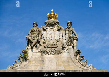 Skulpturen an der Marmorbrücke, Christiansborg Palace, Kopenhagen, Dänemark Stockfoto