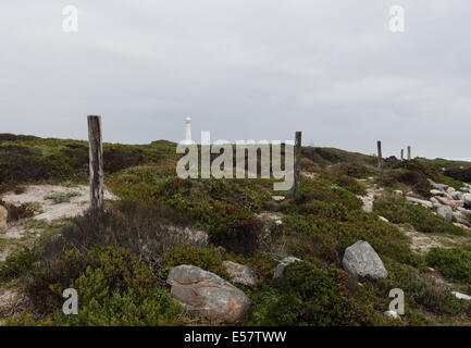 Slangkop Leuchtturm in Kommetjie, Südafrika, an einem kalten winterlichen Tag Stockfoto