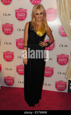 London, UK, UK. 11. November 2009. Pixie Lott besucht die kosmopolitische ultimative Frauen Of The Year Awards an festlich bewirten des Hauses. © Ferdaus Shamim/ZUMA Draht/Alamy Live-Nachrichten Stockfoto