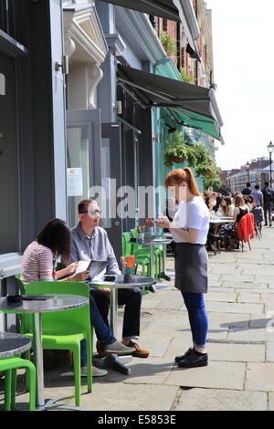 Quartier, ein italienisch inspiriert unabhängige Restaurant auf dem Kopfsteinpflaster der Falkner Street, angrenzend an Hope Street in Liverpool Stockfoto