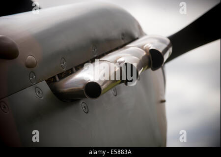 Mk1 Supermarine Spitfire P9374 fliegen wieder restauriert. Die Spitfire wurde über Calais 1940 abgeschossen Stockfoto