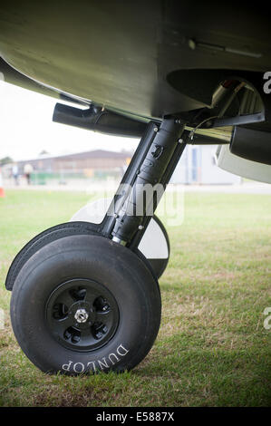 Mk1 Supermarine Spitfire P9374 fliegen wieder restauriert. Die Spitfire wurde über Calais 1940 abgeschossen Stockfoto