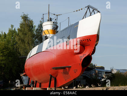 WWII veteran u-Boot Vesikko der finnischen Marine auf dem Display als Museumsschiff am Seefestung Suomenlinna. Stockfoto