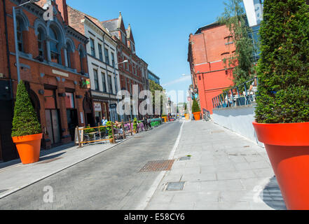 Breite Straße im Bereich Hockley Nottingham City, England UK Stockfoto