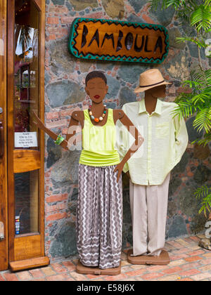 Mongoose Junction einkaufen & Essen Komplex in Cruz Bay auf der Karibik Insel St. John in den US Virgin Islands Stockfoto