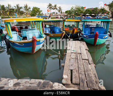 Thu Bon Fluss in Hoi an ein Stockfoto