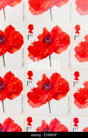 Llanelwedd, UK. 23. Juli 2014. Royal Mail haben angekündigt, dass sie jedes Jahr ab 2014 bis 2018 WW1 Gedenken an ein Wahrzeichen Serie von Sonderbriefmarken herausgeben werden. Dieses Set verfügen über 30 Briefmarken - sechs pro Jahr produziert werden. Der erste Satz Briefmarken werden im Juli dieses Jahres veröffentlicht. Bildnachweis: Graham M. Lawrence/Alamy Live-Nachrichten. Stockfoto