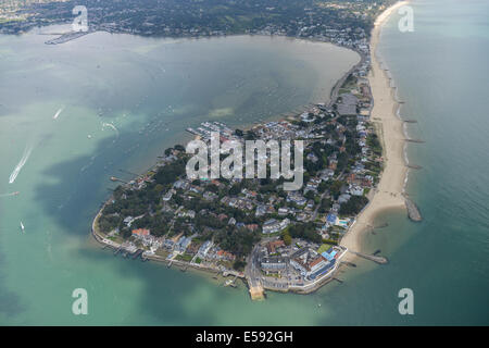 Eine Luftaufnahme des Gebiets Sandbänke Poole in Dorset, Großbritannien Stockfoto