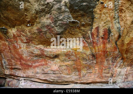 Einheimischen Aborigine-Felskunst - Kununurra, Westaustralien. Stockfoto