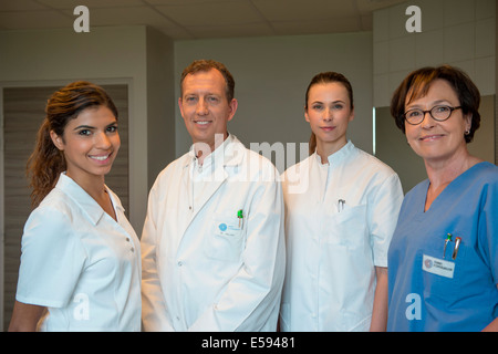 Porträt des Lächelns Medical-team Stockfoto