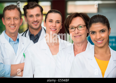 Porträt des Lächelns Medical-team Stockfoto