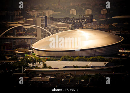 Kelvingrove, Glasgow, Schottland, Großbritannien. 24. Juli 2014.   Blick auf die SSE Hydro von oben der Lawn Bowls Veranstaltungsort Credit: ALAN OLIVER/Alamy Live News Stockfoto