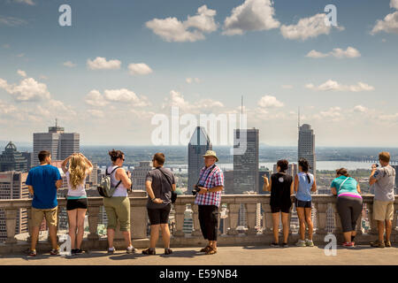 Montreal Downtown Stadtbild vom Mont Royal Stockfoto