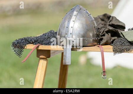 Ein Re-Enactment von einer sächsischen Szene (1020AD) von der Sussex basierte Reenactment-Gruppe "Haestingas" Stockfoto