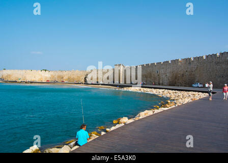 Zunge von Castille, Kolona-Hafen-Hafengebiet, Rhodos, Insel Rhodos, Dodekanes, Griechenland, Europa Stockfoto