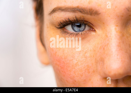 Nahaufnahme von kaukasischen Frau Auge Stockfoto