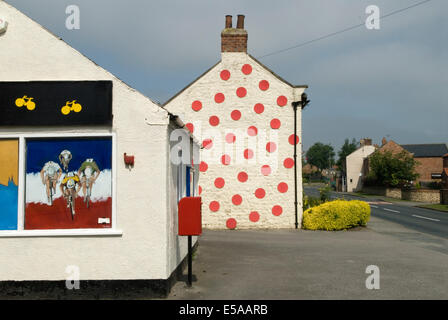 Tour de France Staveley Yorkshire Yorkshire in England. Haus Dekorationen. 2014 2010 s UK HOMER SYKES Stockfoto