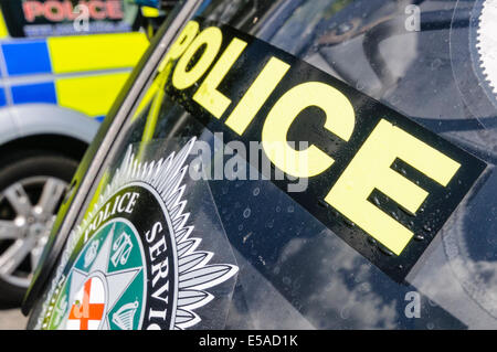 Lisburn, Nordirland. 25. Juli 2014. -"Police" auf der Vorderseite eines Motorrades Credit: Stephen Barnes/Alamy Live News Stockfoto