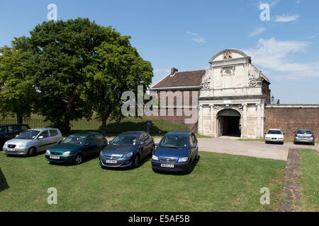 Wassertor Eingang bei Tilbury Fort, Essex, England, UK. Stockfoto