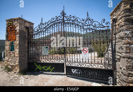 Die Reste der Murphy-Ranch als Basis für Nazi-Aktivitäten in den USA während des zweiten Weltkrieges in Los Angeles entworfen. Stockfoto