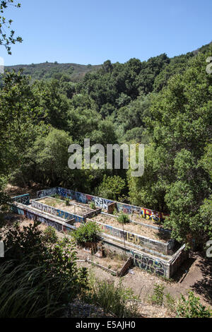 Die Reste der Murphy-Ranch als Basis für Nazi-Aktivitäten in den USA während des zweiten Weltkrieges in Los Angeles entworfen. Stockfoto