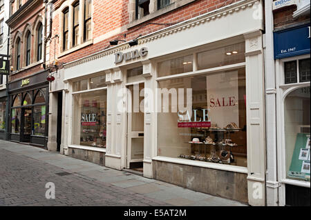 Düne Schuh Mode Shop Verkauf unterzeichnen nottingham Stockfoto