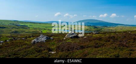 Lough Na Crannagh gesehen von The Grey Man Weg Fair Head Co Antrim Northern Ireland Stockfoto