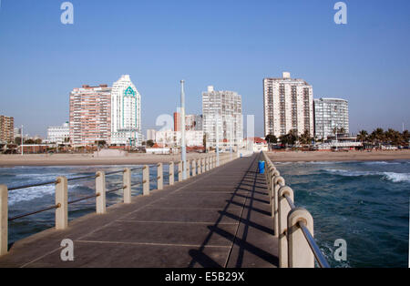 Hotels in Durbans goldenen Meile Sicht vom pier Stockfoto