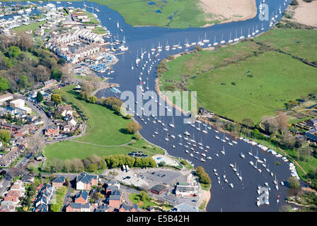 Luftbild vor Anker Boot in Christchurch Harbour Dorset UK Stockfoto