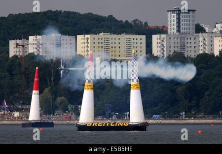 Gdynia, Polen 26. Juli 2014 Red Bull Air Race Gdynia Tag 1.. Chellenger Klasse Qualifikationen. Bildnachweis: Michal Fludra/Alamy Live-Nachrichten Stockfoto