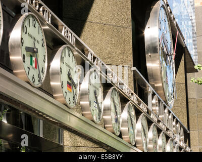 Tourneau Luxury Watch Retailer an der 12 East 57. Street in NYC, USA 2013 Stockfoto