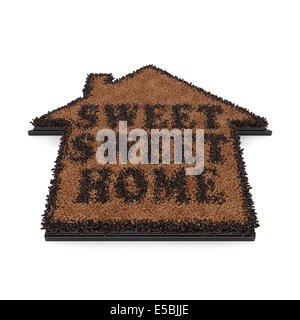 3D Render des braunen Haus Form Kokos Fußmatte mit Text Sweet, sweet Home isoliert auf weißem Hintergrund Stockfoto