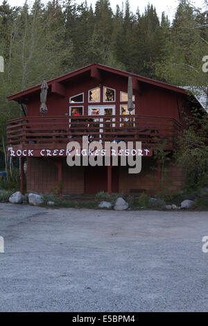 Rock Creek Lakes Resort in der östlichen Sierra Nevada von Kalifornien. Das berühmte Cafe "Pie in the Sky" featuring Stockfoto