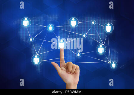 die Hand schob Organisation Vernetzung mit blauem Hintergrund Stockfoto