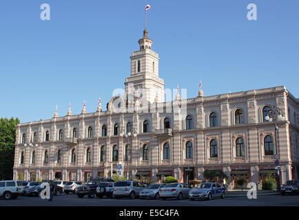 Tiflis, Georgien - 11. Juli 2014: Rathaus am Liberty Square von Tbilisi am 11. Juli 2014 in Georgien, Ost-Europa Stockfoto