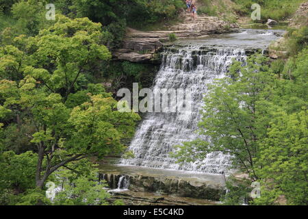 Albion Kaskadierung Wasserfälle in Hamilton, Ontario, Kanada. Stockfoto